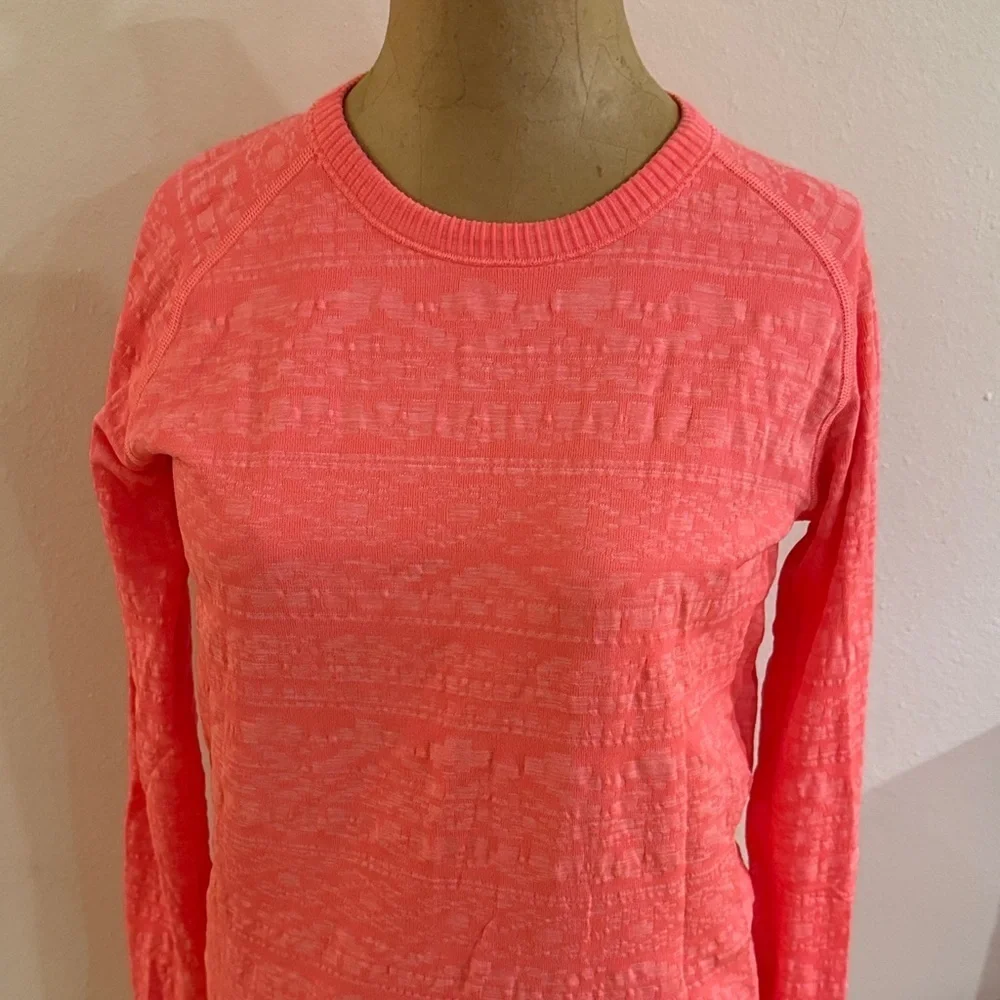 Lululemon sz 6 Rest Less Pullover Heathered Electric Coral NWOT new condition